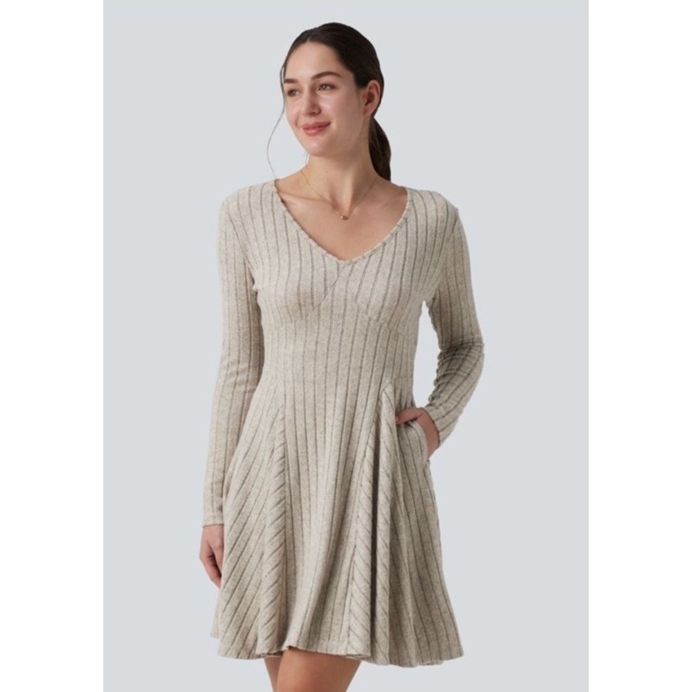 Halara Ribbed V-Neck Long Sleeve Fit and Flare Mini Dress Heather Grey/tan XS